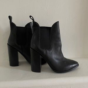 Black Steve Madden Booties